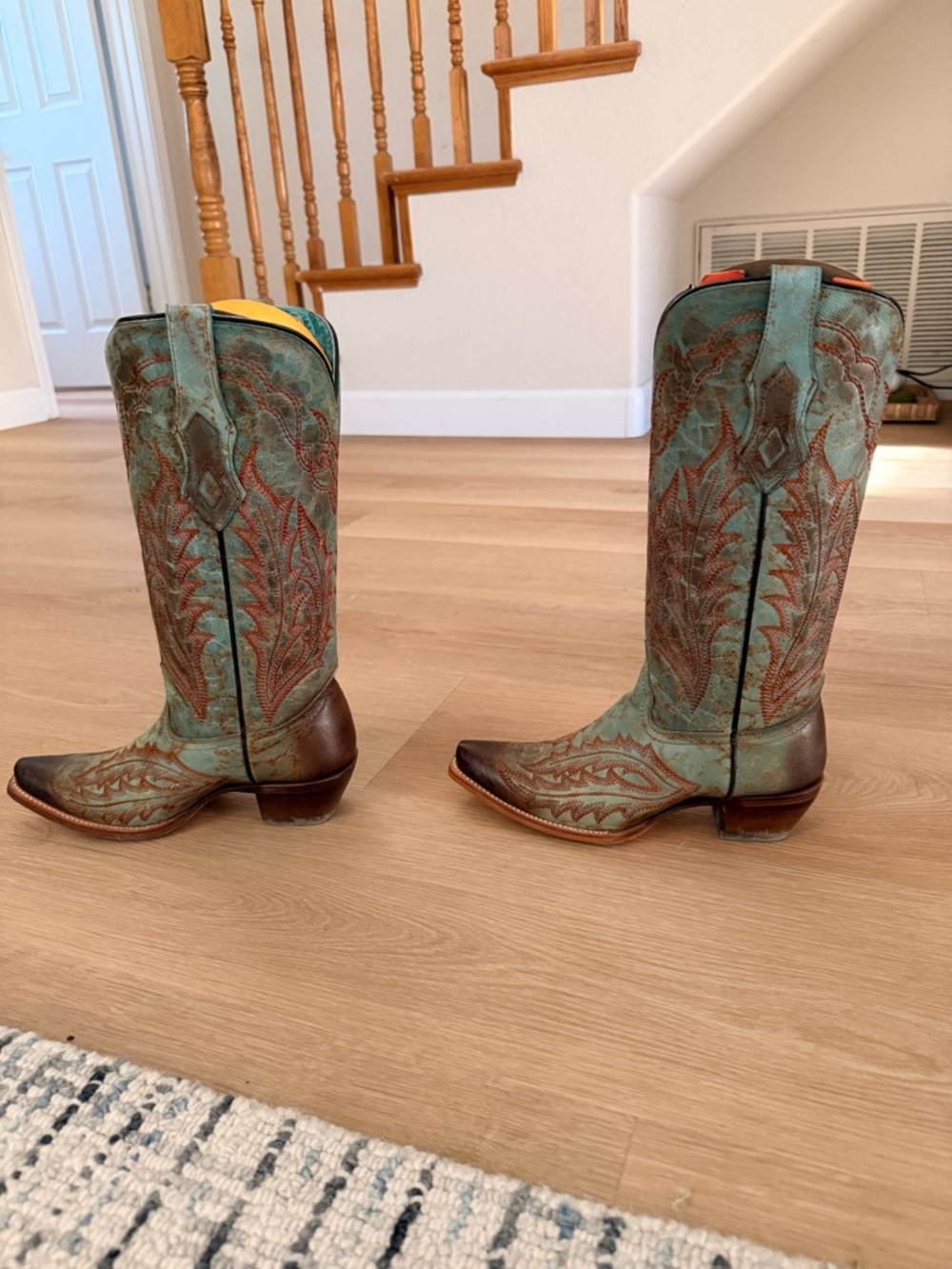 Turquoise and Brown Embroidered Leather Knee-High Heeled Boots - Picture 3 of 5